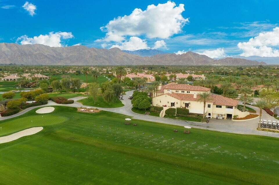 Mountain View CC - Residential Lease