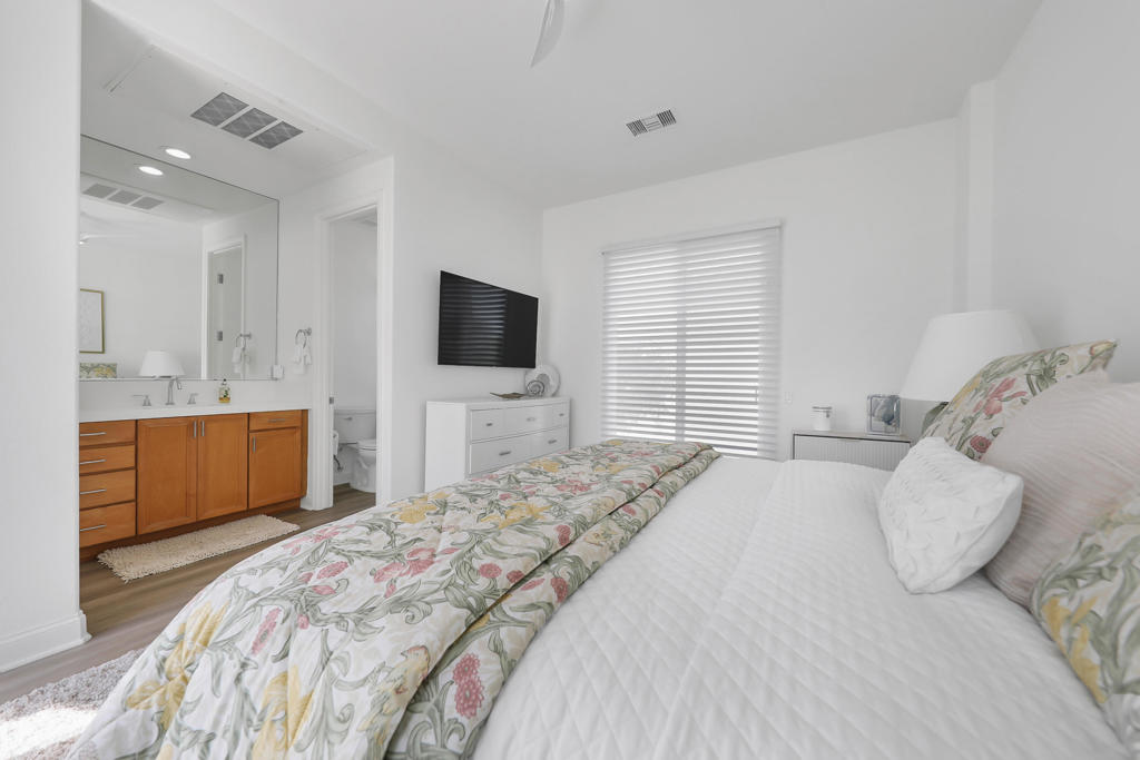 Mountain View CC - Residential Lease