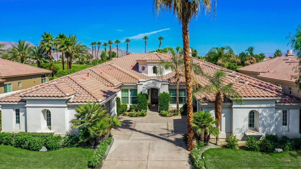 Mountain View CC - Residential Lease