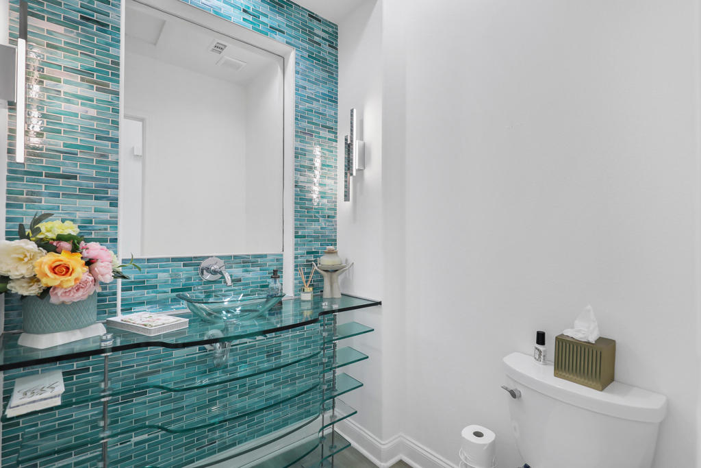 Mountain View CC - Residential Lease