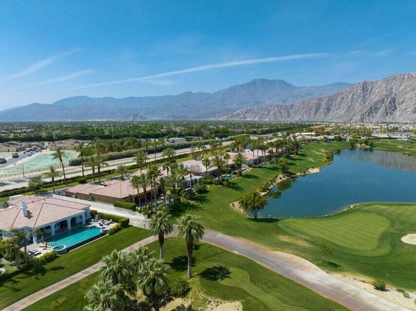 Mountain View CC - Residential Lease