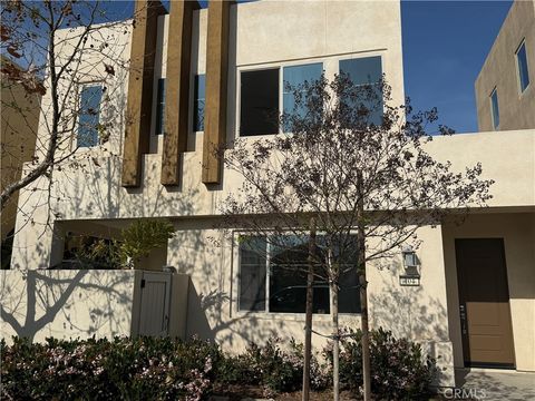 104 Interval Irvine CA 92618