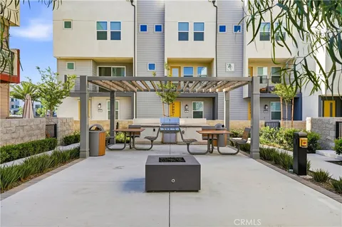 MLS: OC26105153