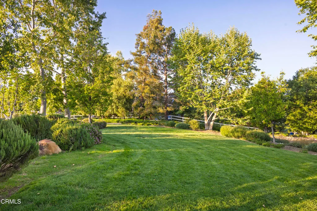 Ojai, California 93023, United States, 5 Bedrooms Bedrooms, ,6 BathroomsBathrooms,Residential,Active,108036