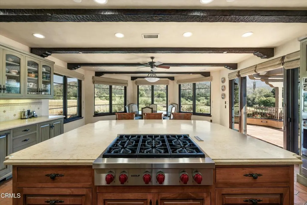 Ojai, California 93023, United States, 5 Bedrooms Bedrooms, ,6 BathroomsBathrooms,Residential,Active,108036