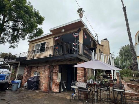 Photo of 8468 Golden Ridge Rd Rd, Lakeside, CA 92040 (MLS # 250046196SD)