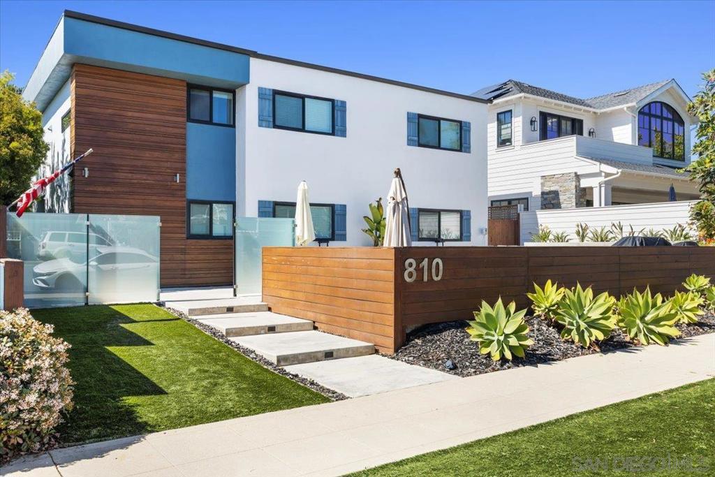 810 G Ave