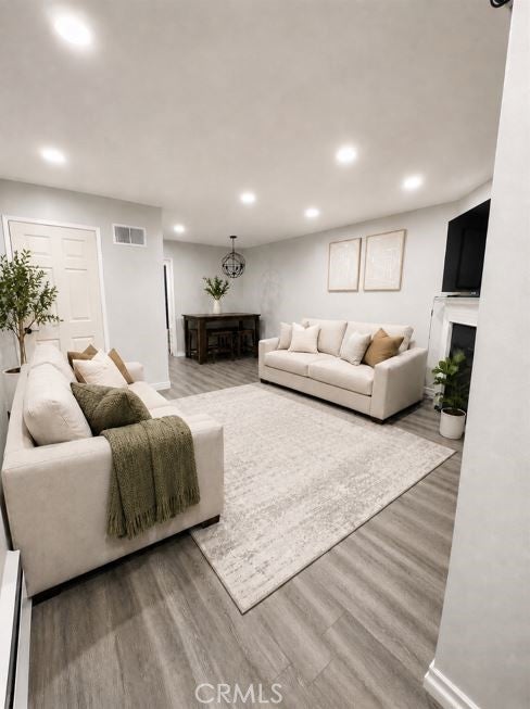 13540 Hubbard 28