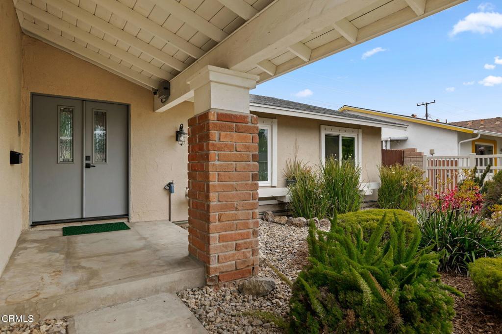 1667 Regent Street Camarillo, CA 93010