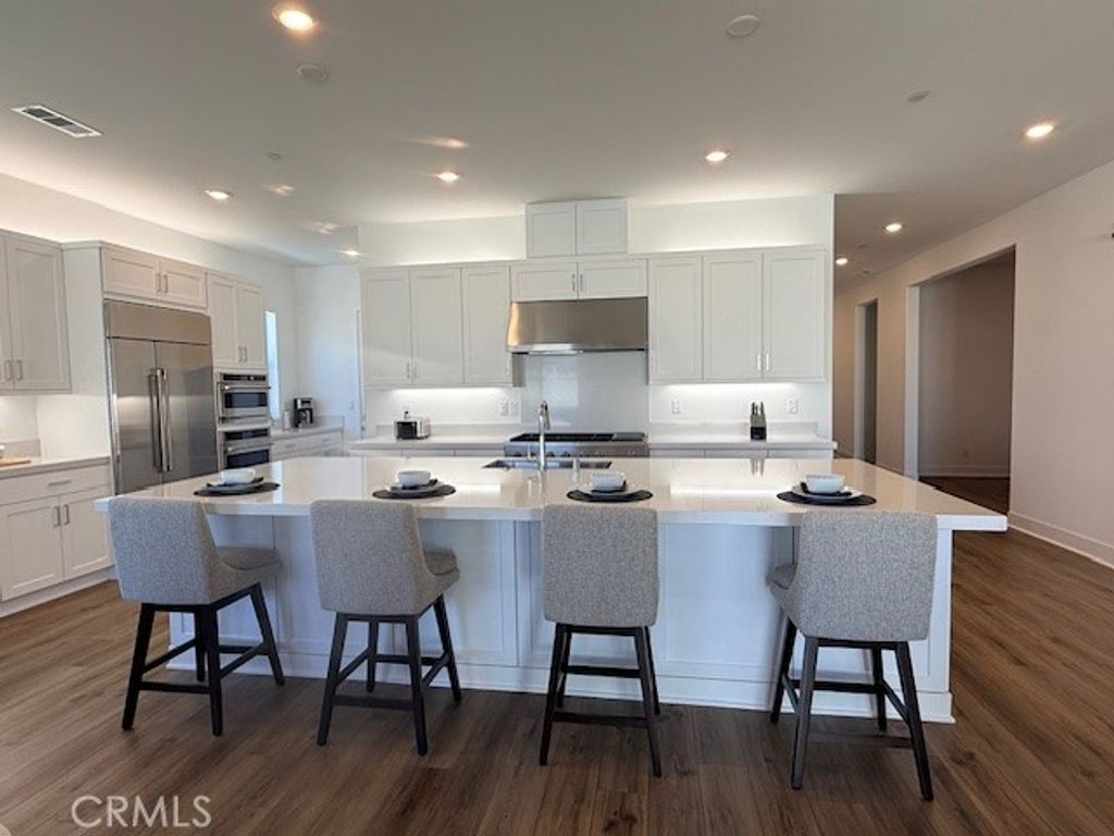 Photo of 29665 Paseo Capilla, Valencia, CA 91354 (MLS # SR26083842)