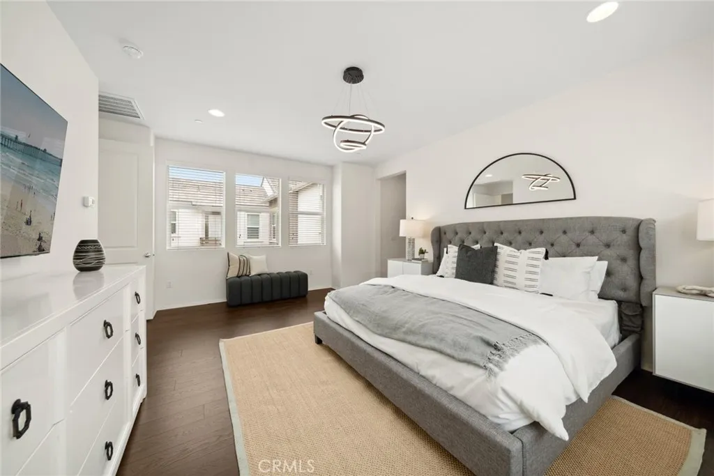 Irvine, California 92618, United States, 3 Bedrooms Bedrooms, ,3 BathroomsBathrooms,Residential,Active,149553