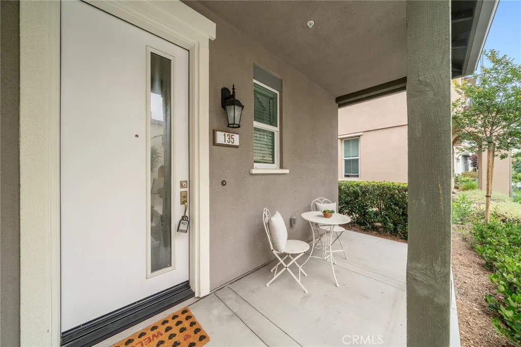 Irvine, California 92618, United States, 3 Bedrooms Bedrooms, ,3 BathroomsBathrooms,Residential,Active,149553