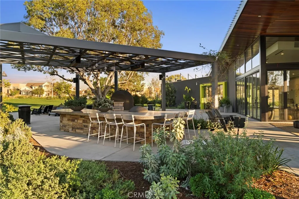 Irvine, California 92618, United States, 3 Bedrooms Bedrooms, ,3 BathroomsBathrooms,Residential,Active,149553