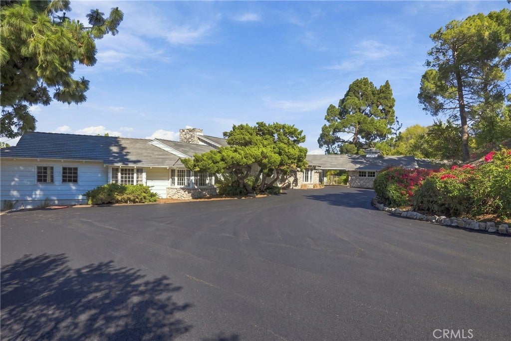 72 Saddleback Road