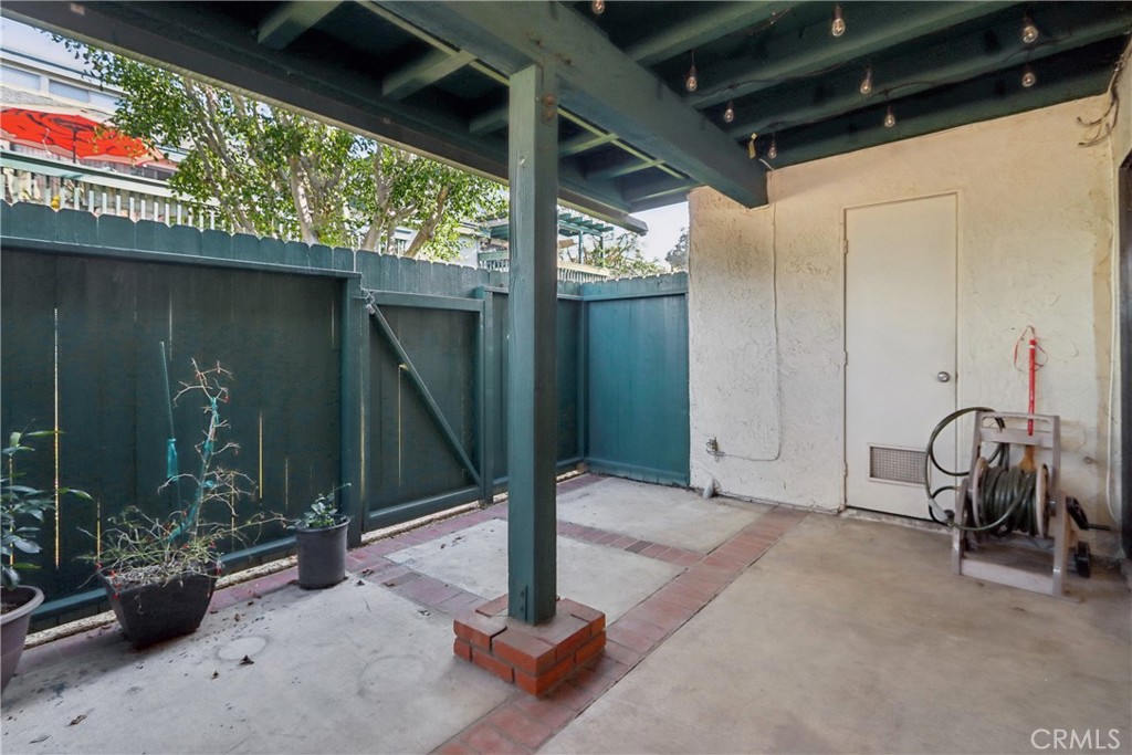 Greenhouse West - Residential