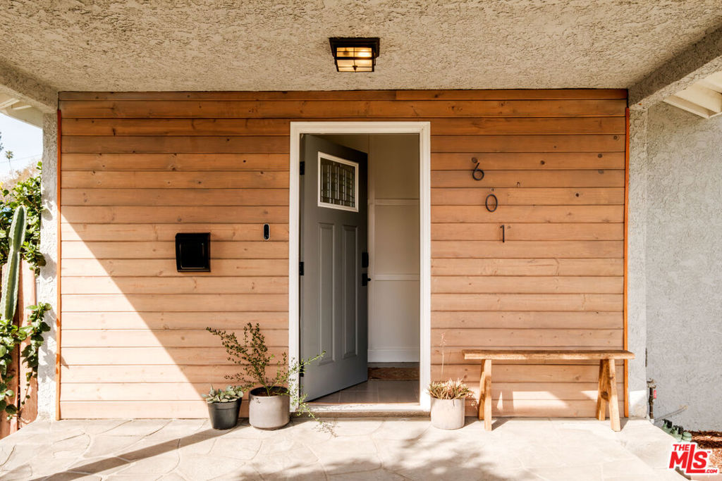 601 San Pascual Avenue