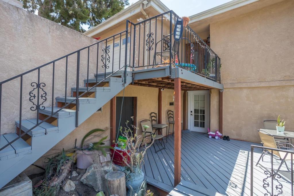 1111 La Mesa Avenue