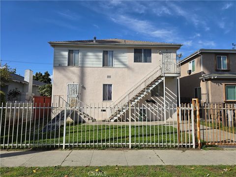 Photo of 751 E 73rd St, Los Angeles, CA 90001 (MLS # SR25266716)