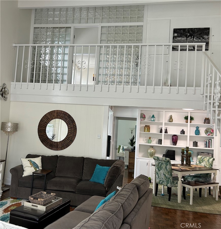 706 Avenida Sevilla C