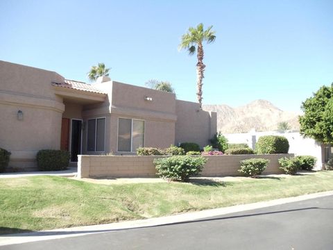 Photo of 48540 Via Amistad, La Quinta, CA 92253 (MLS # 219117533DA)
