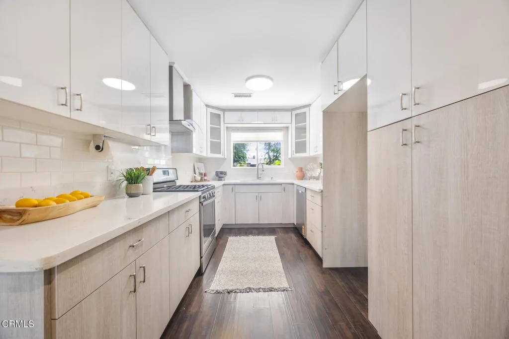 Azusa, California 91702, United States, 3 Bedrooms Bedrooms, ,2 BathroomsBathrooms,Residential,Active,168511