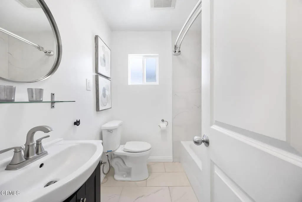 Azusa, California 91702, United States, 3 Bedrooms Bedrooms, ,2 BathroomsBathrooms,Residential,Active,168511