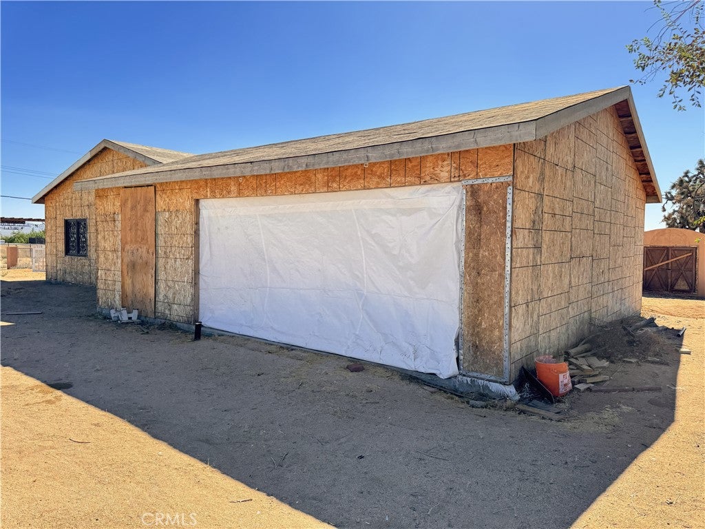 13861 E Avenue G6