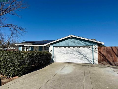 772 Largo Ct Fairfield CA 94533