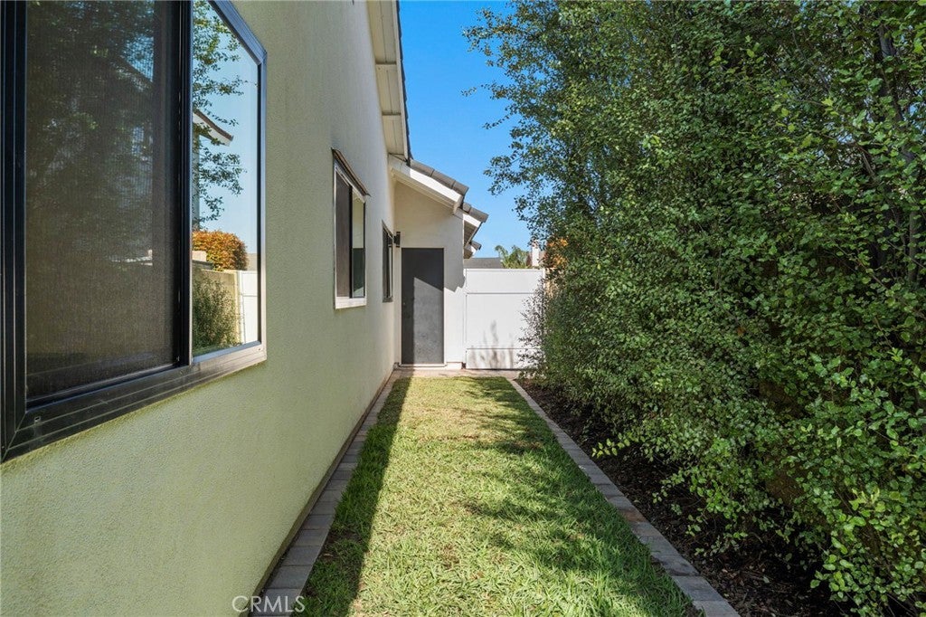 21321 Compass Lane, Huntington Beach CA 92646 - Photo 25