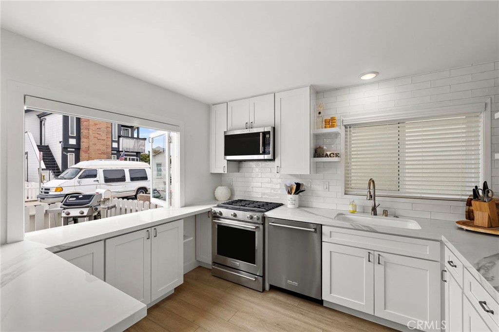 West Newport Beach (WSNB) - Residential