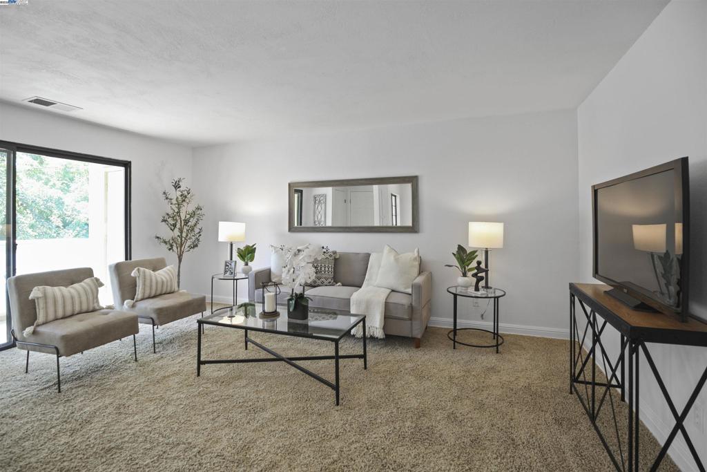 DANVILLE - Residential