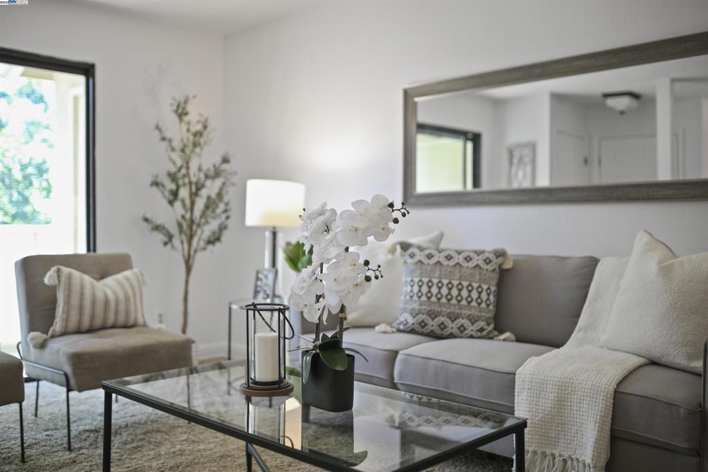 DANVILLE - Residential