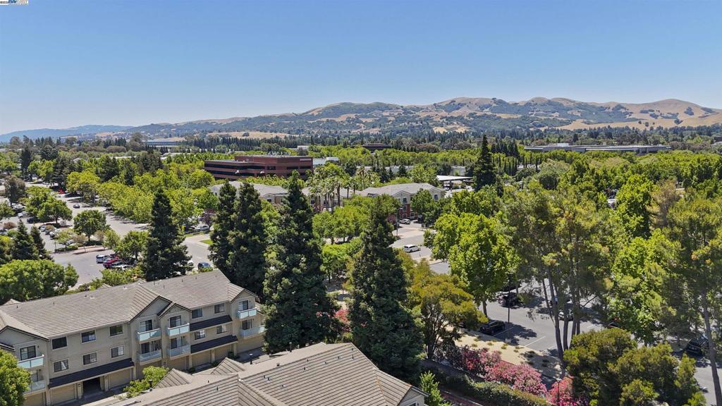 DANVILLE - Residential