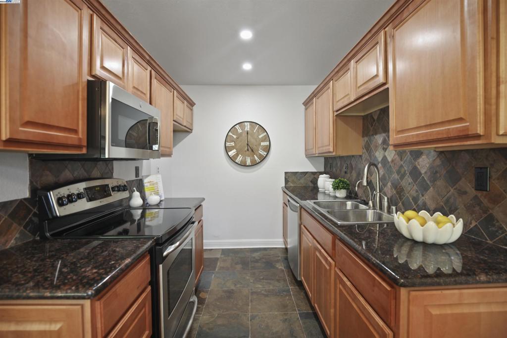 DANVILLE - Residential
