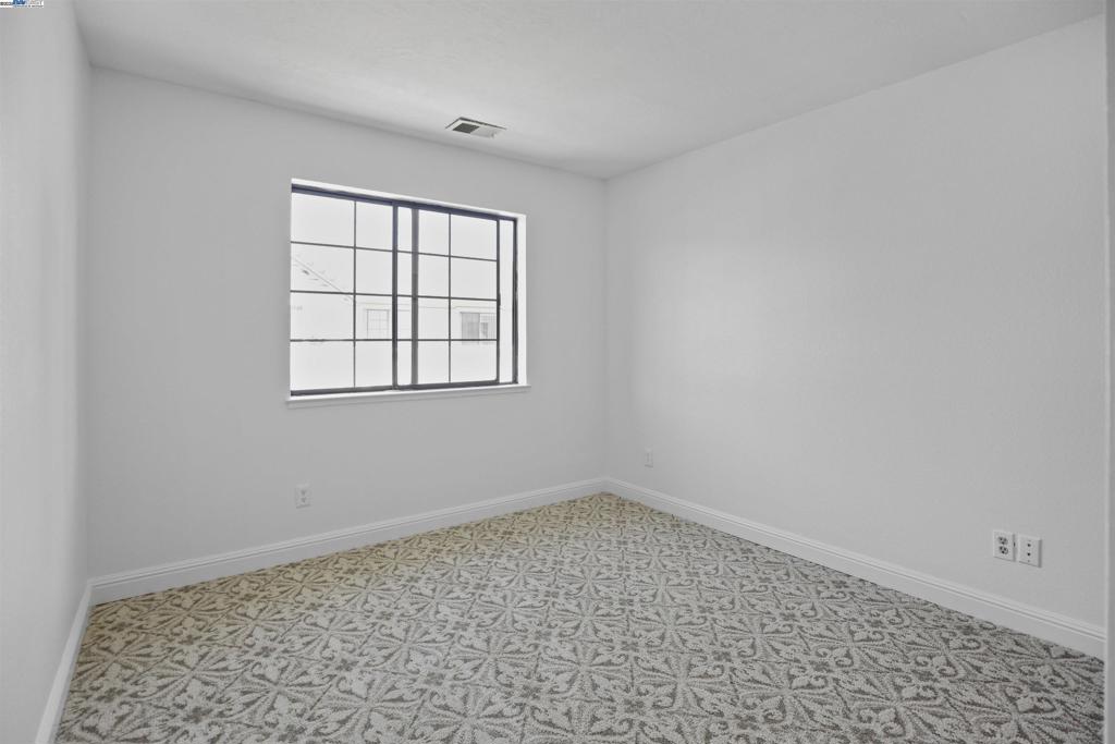 DANVILLE - Residential