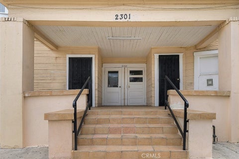 Photo of 2301 Pasadena Avenue, Los Angeles, CA 90031 (MLS # SR26162858)