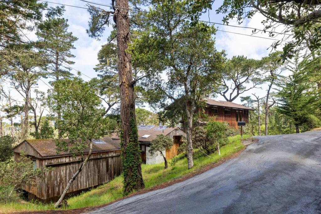 73 Mount Devon Road
