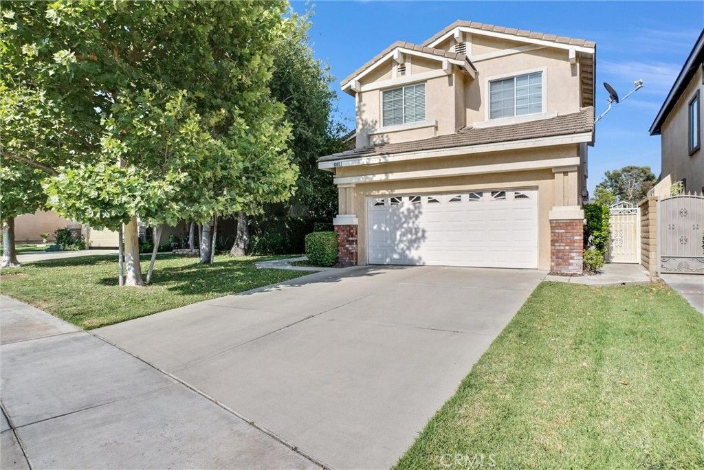 Photo of 8305 Highridge Place, Rancho Cucamonga, CA 91730 (MLS # CV26010669)
