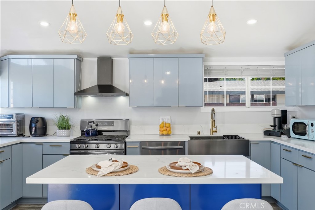 1722 Armington Avenue