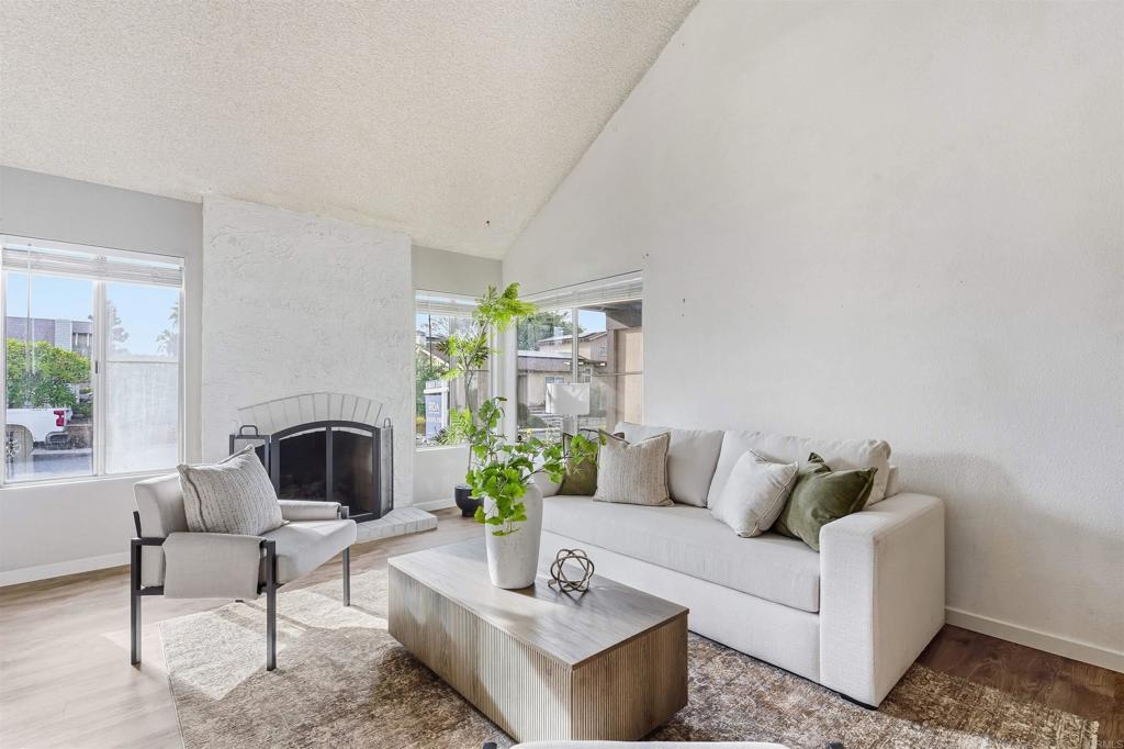5359 Jazmin Court