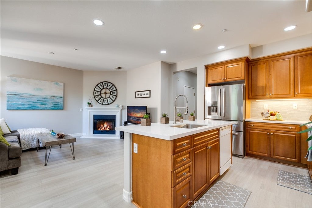 198 Guinevere, Irvine CA 92620 - Photo 6