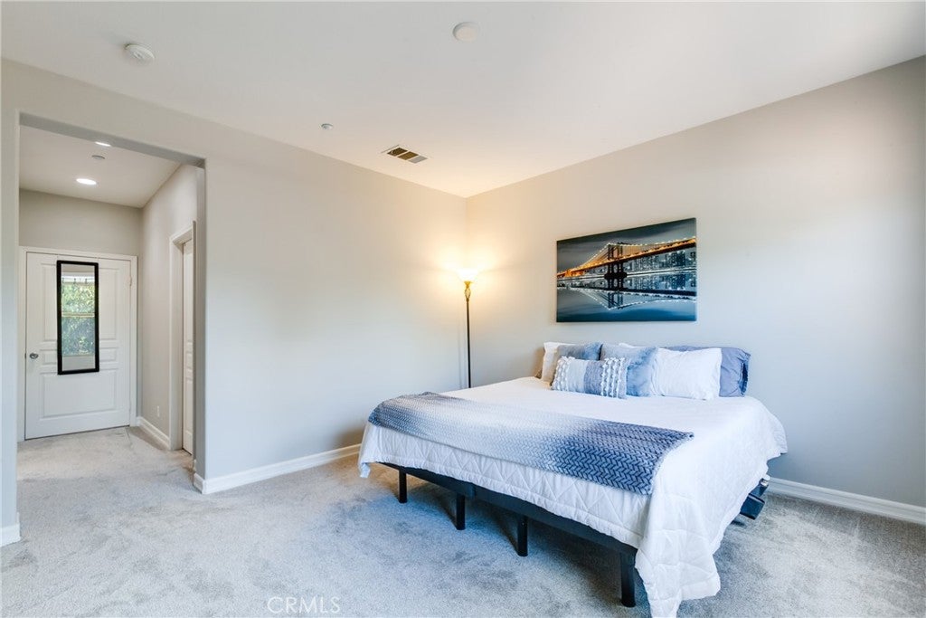 198 Guinevere, Irvine CA 92620 - Photo 10