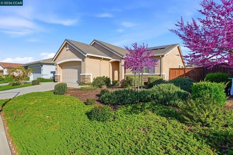 Photo of 9229 Thimbleberry Drive Dr, Sacramento, CA 95829 (MLS # 41127123)