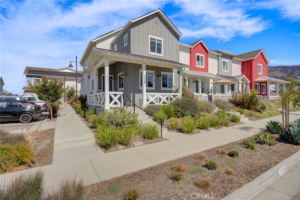 1119 Tiburon Way