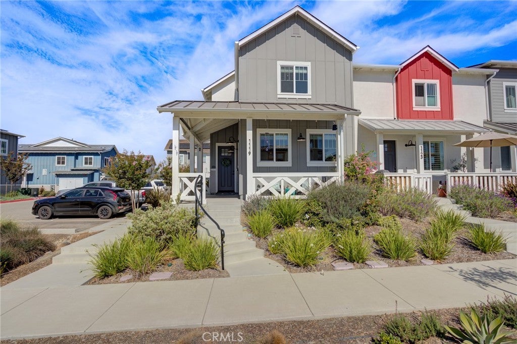 1119 Tiburon Way