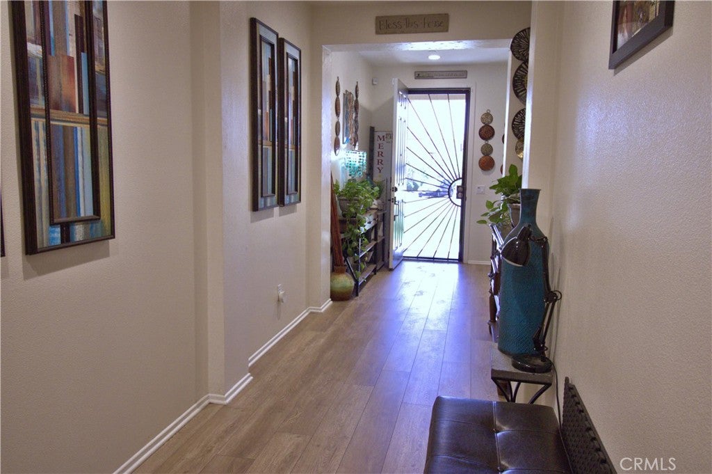 13039 Clear Creek