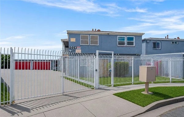 1024 W REEVE ST, COMPTON, CA 90220 - Image 1e0715c4656e62b0d7b00a1feb9e5b1a/2909385740