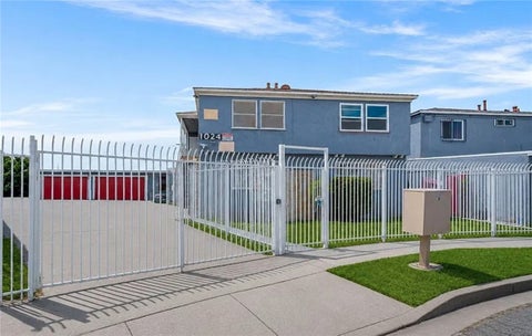 Photo of 1024 W Reeve ST, Compton, CA 90220 (MLS # OC26196034)
