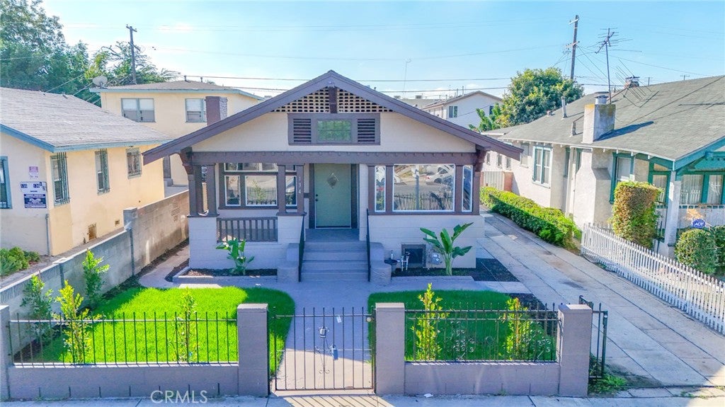 134 E 56th