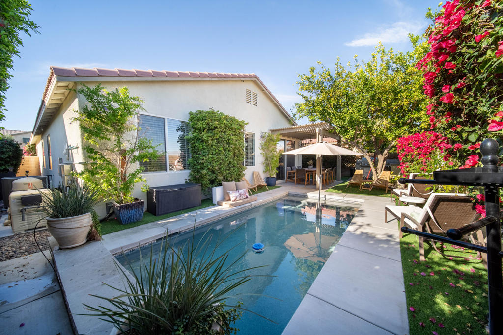 Anastacia - Residential